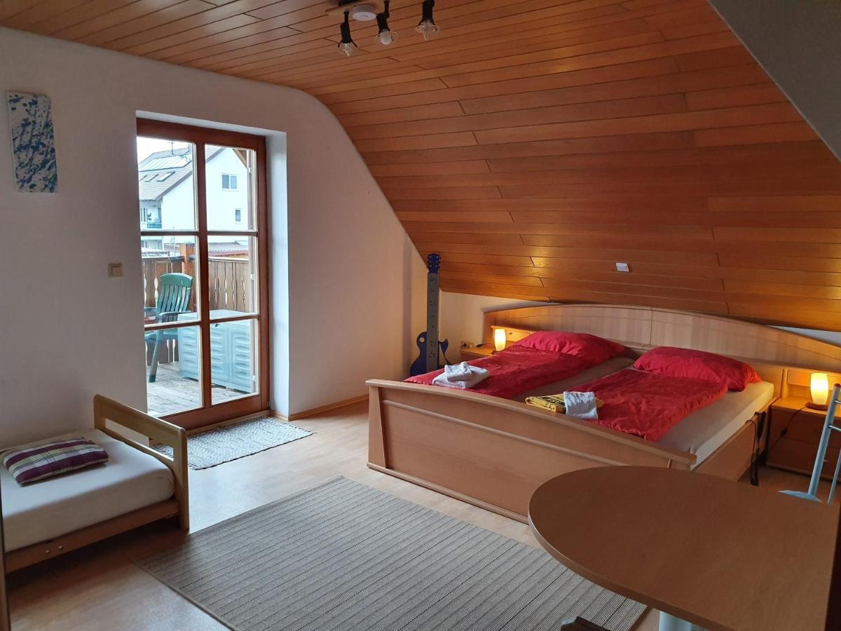 Villa Blue Nördlingen Esterno foto