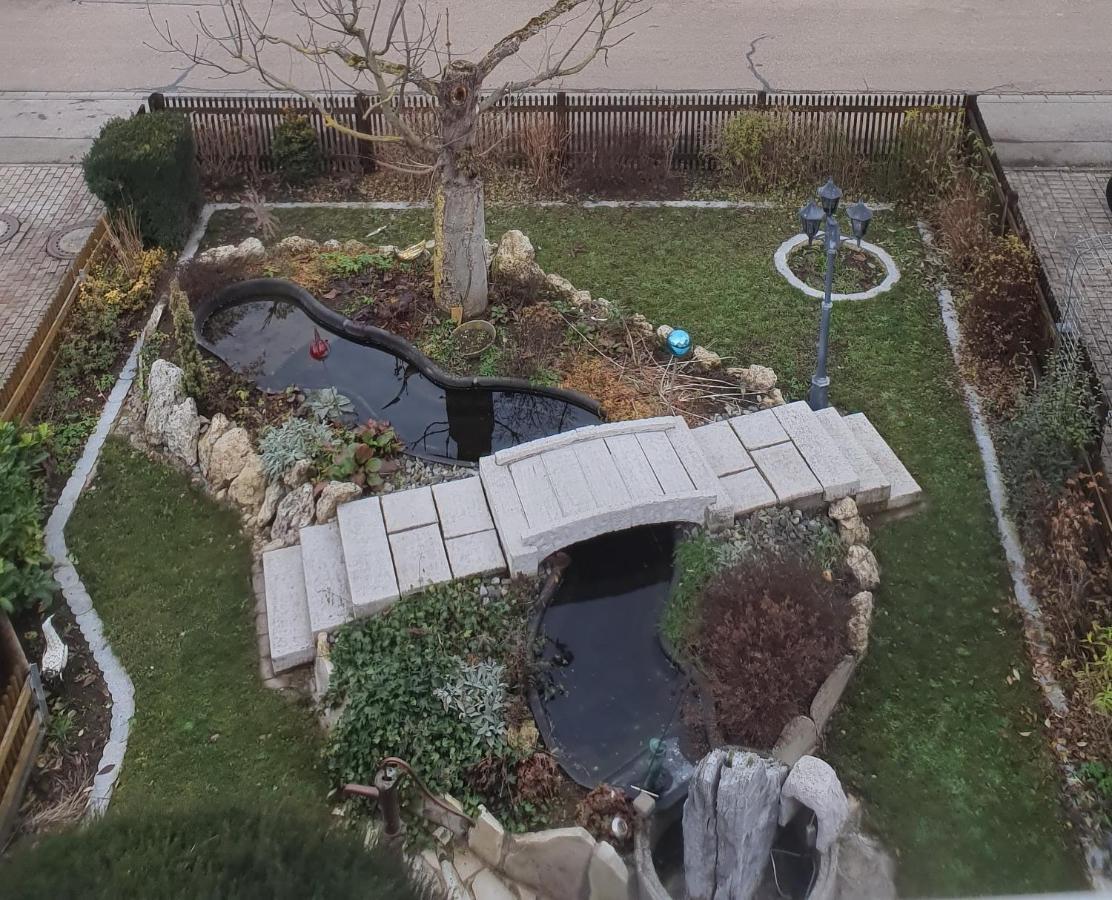 Villa Blue Nördlingen Esterno foto